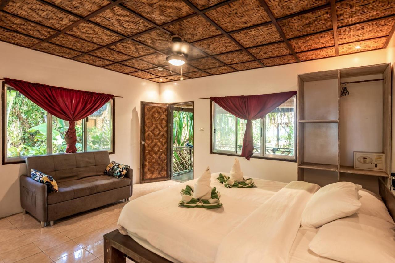 Siargao Inn Beach Resort General Luna  Exteriör bild